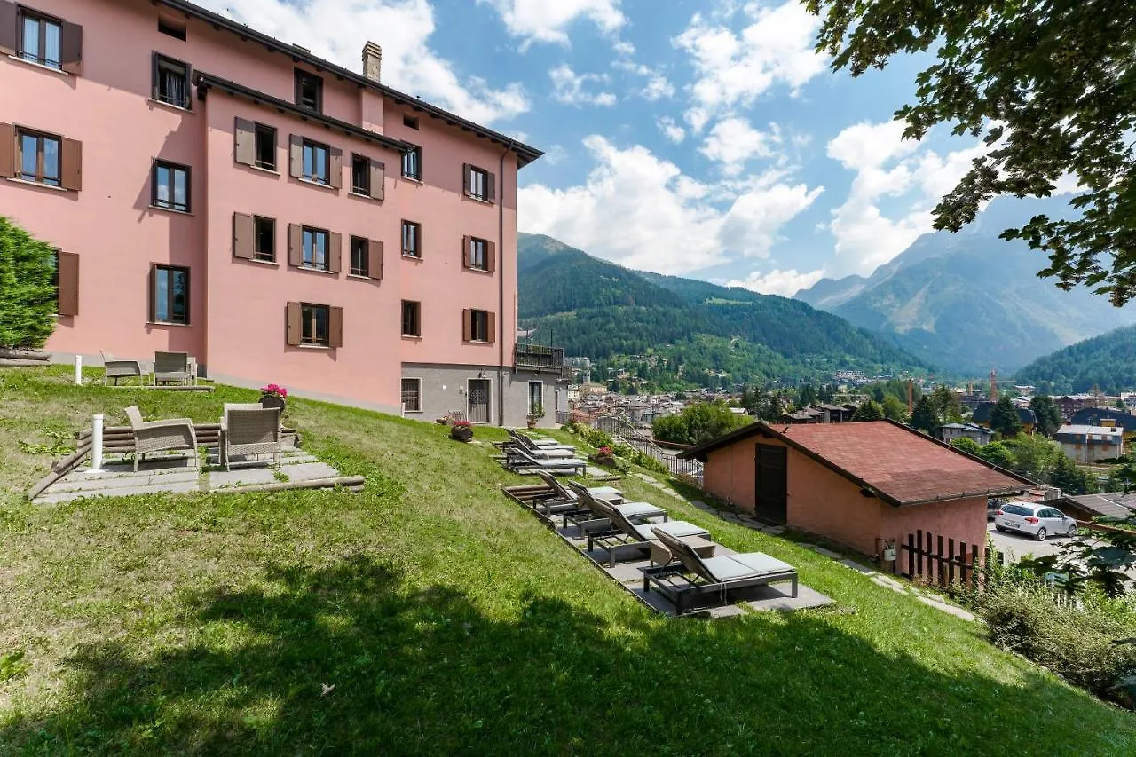Hotel Garni Cristallo Ponte Di Legno